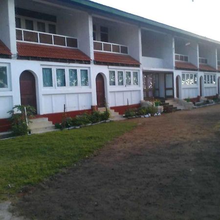New Rest House Sea View Hotel Negombo Ngoại thất bức ảnh